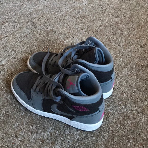 Air Jordan 1 - Picture 1 of 7